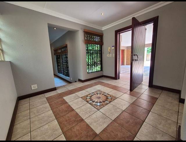 4 BEDROOM HOUSE FOR SALE IN MEYERSDAL